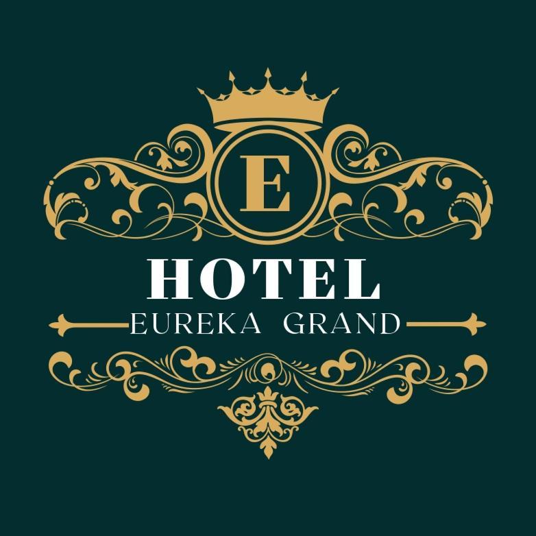 Hotel Eureka Grand Ґувахаті Екстер'єр фото
